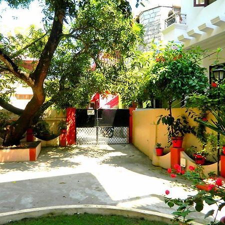 Fort Garden Residency Kochi Exterior photo