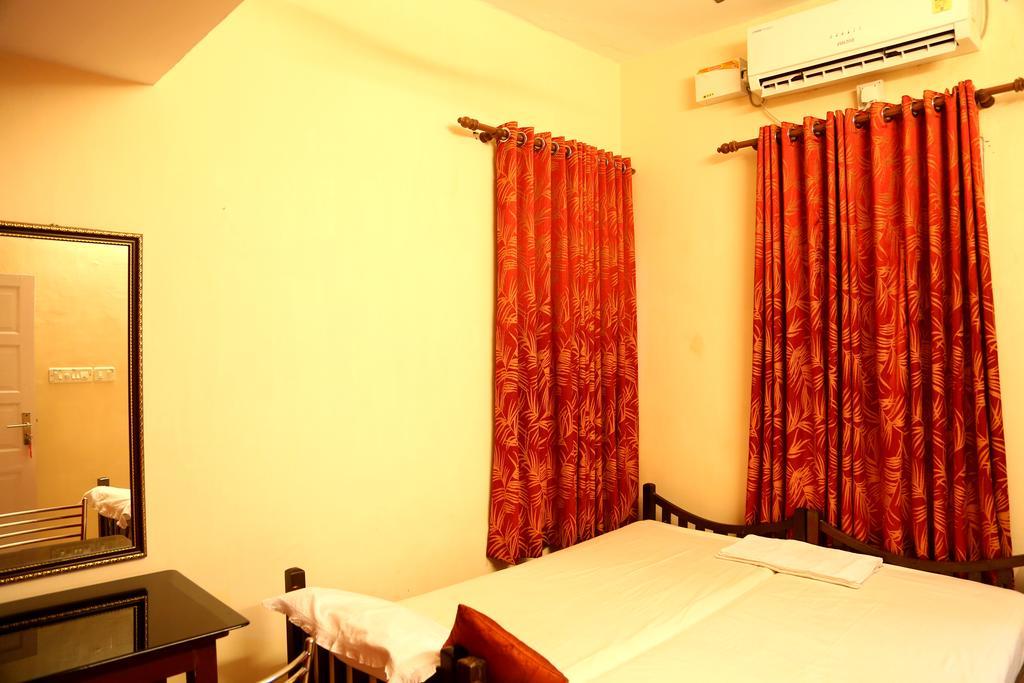 Fort Garden Residency Kochi Exterior photo